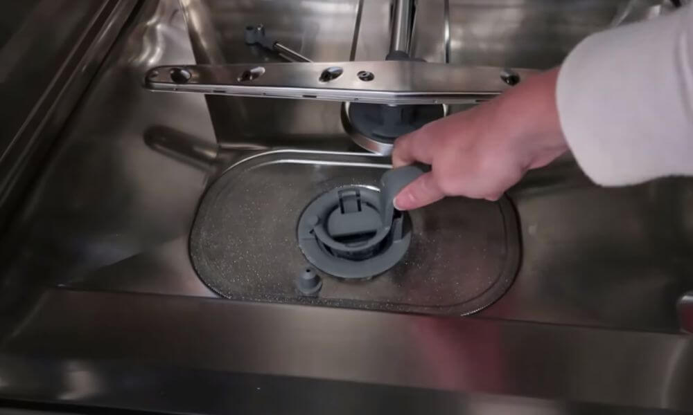 Clean Dishwasher With Just Vinegar